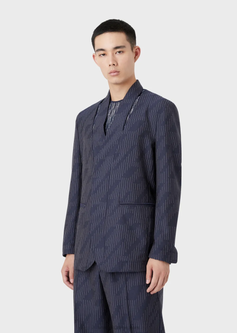 erkekler Armani fil coupe çizgili kot efektli kumaştan, yakası yırtmaçlı, tek sıra düğmeli ceket lacivert T8HD1043