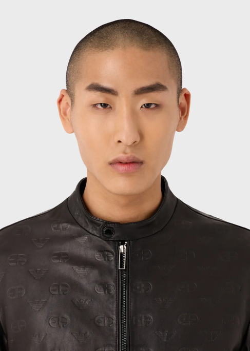 erkekler Armani boydan boya kabartma ea logosu napa kuzu derisi fermuarlı ceket siyah T8HD1288