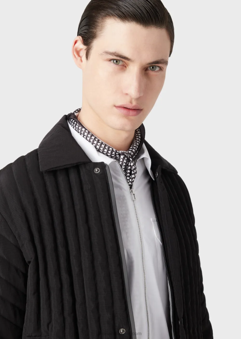 erkekler Armani kapitone geri dönüştürülmüş yırtılmaz naylondan su tutmaz kuş tüyü ceket siyah T8HD1311