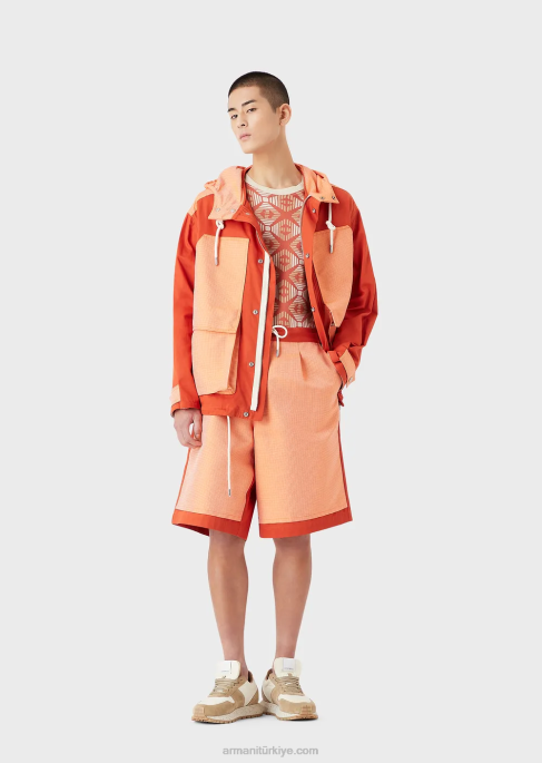 erkekler Armani sürdürülebilir koleksiyon organik dimi ve geri dönüştürülmüş yırtılmaz kapüşonlu mont kırmızı T8HD1351