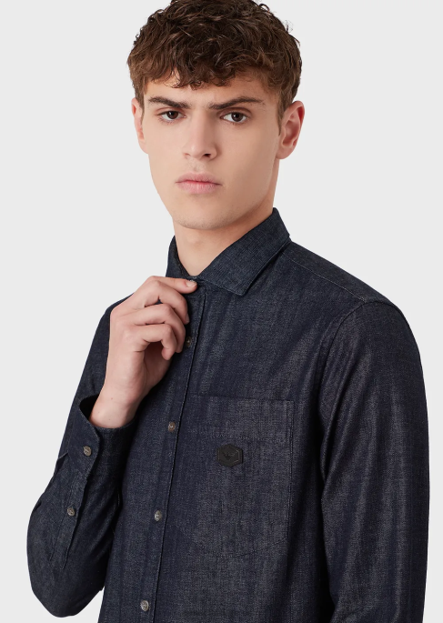 erkekler Armani cepli ve mikro kartal yamalı denim gömlek lacivert T8HD1106