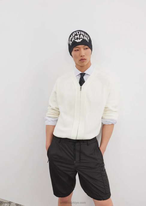 erkeklercepte kabartmalı kumaş emporio armani milano logolu gömlek masmavi T8HD1071