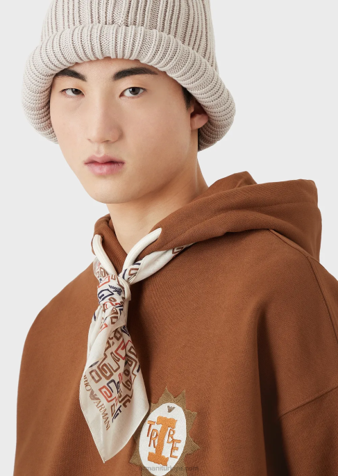 erkekler Armani Organik şeftali derisi yamalı sürdürülebilir koleksiyon kapüşonlu sweatshirt deve T8HD1432