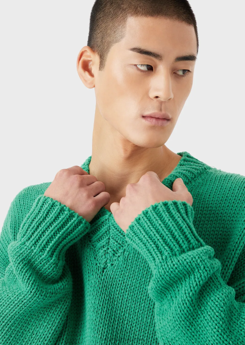 erkekler Armani sürdürülebilir koleksiyon büyük beden v yakalı, yamalı, geri dönüştürülmüş pamuk karışımlı kazak yeşil T8HD1259