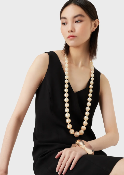 kadınlar Armani inci efektli küreli uzun kolyeT8HD859