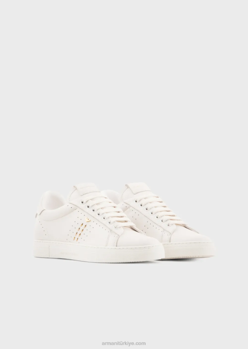 kadınlar Armani Zımbalı ve delikli motifli deri spor ayakkabı beyaz logo T8HD571