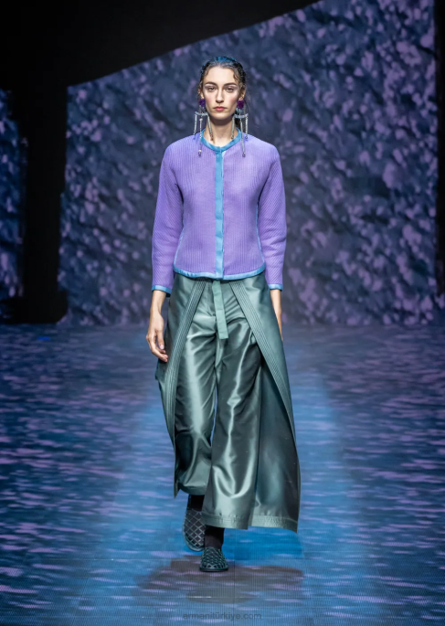 kadınlar Armani 3d waffle efektli pamuklu ceketT8HD2744