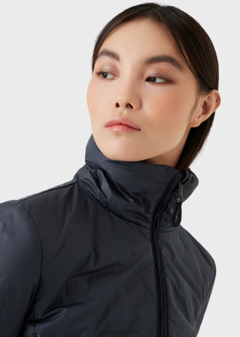 kadınlar Armani geri dönüştürülmüş kuş tüyü ile su tutmaz ters çevrilebilir naylon şişme mont lacivert T8HD239